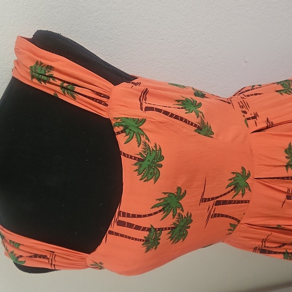 Collectif Palm Tree Dress - No Belt - Picture 3 of 7